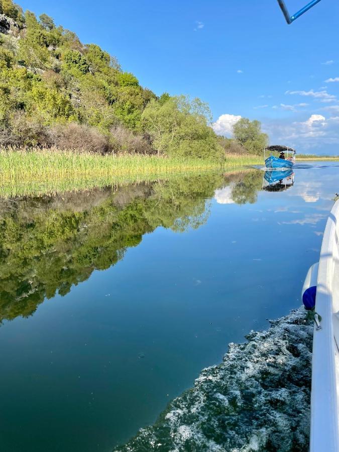 Вілла Lake House Puro Dodosi Екстер'єр фото