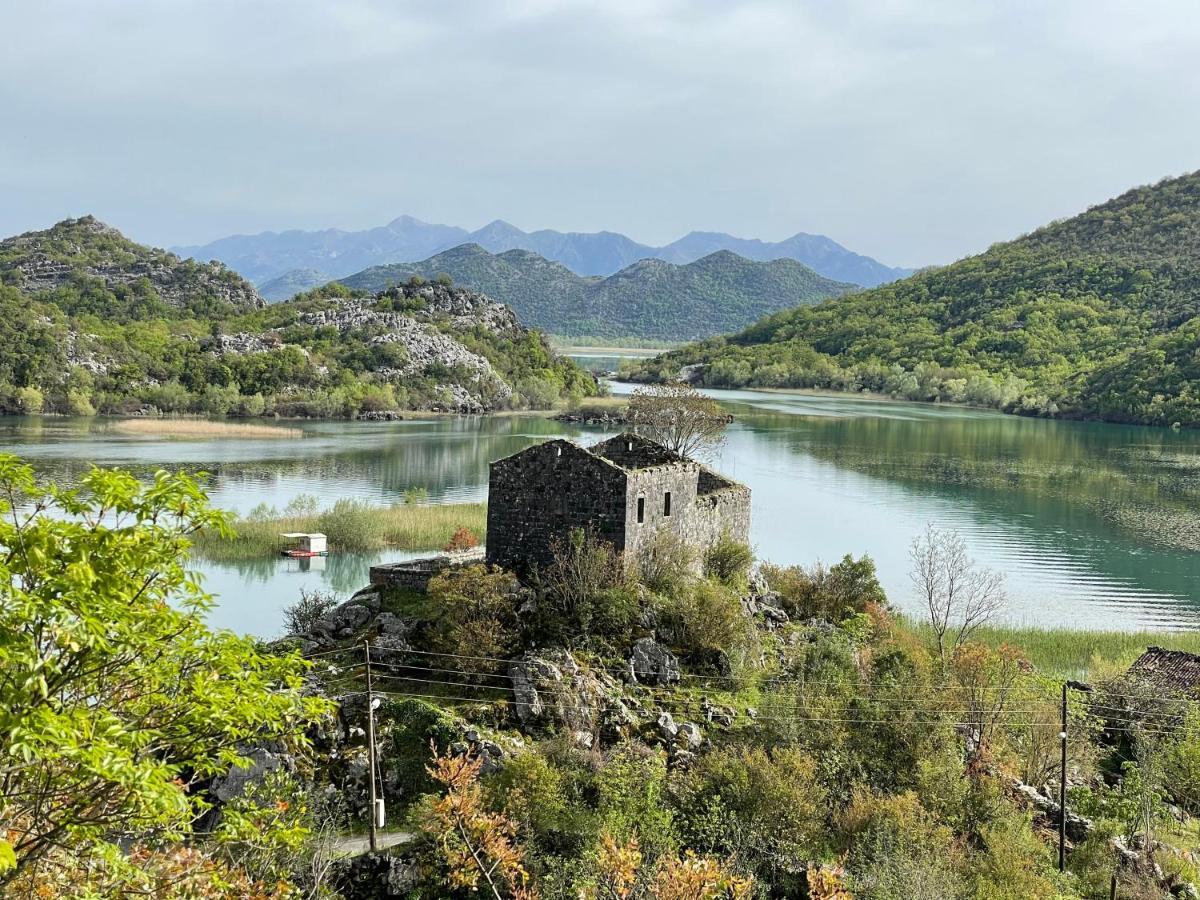 Вілла Lake House Puro Dodosi Екстер'єр фото