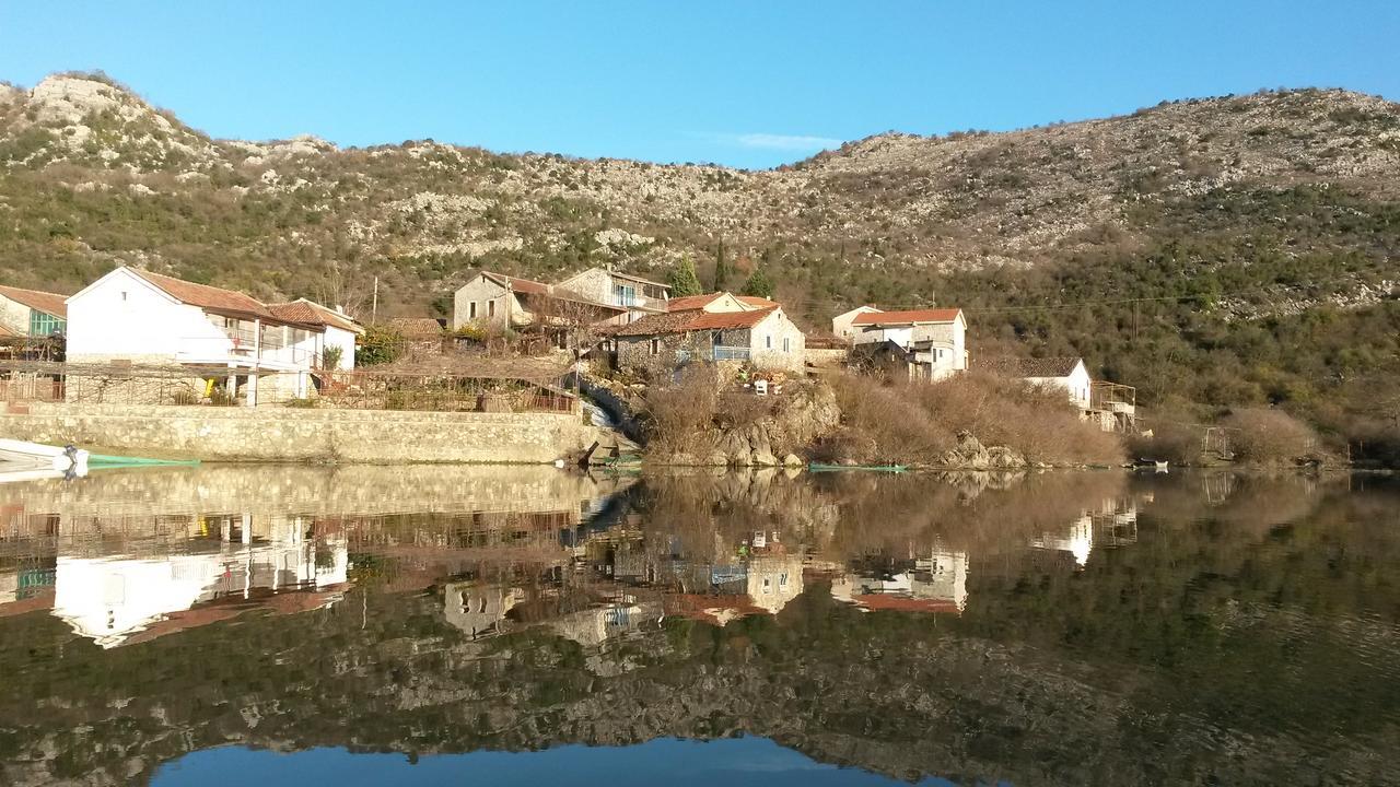 Вілла Lake House Puro Dodosi Екстер'єр фото