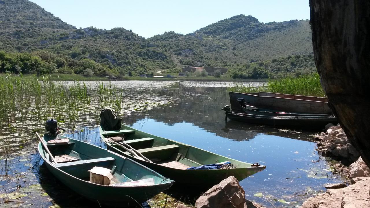 Вілла Lake House Puro Dodosi Екстер'єр фото